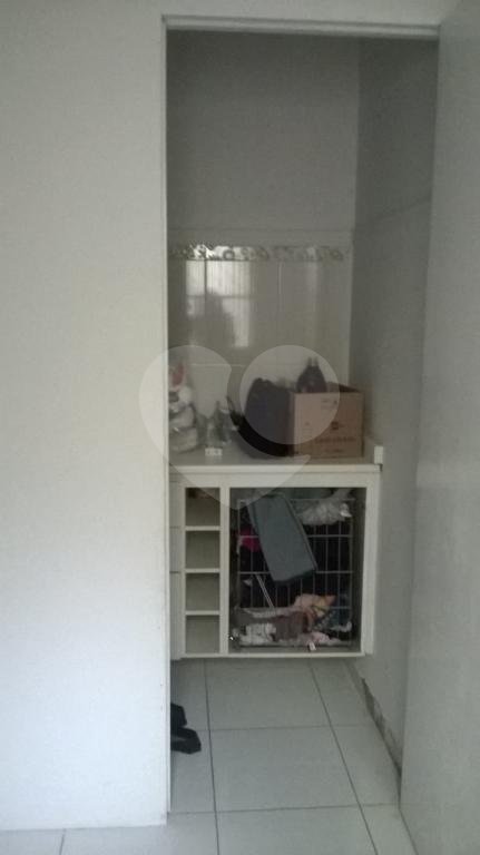 Sobrado à venda com 2 quartos, 240m² - Foto 16