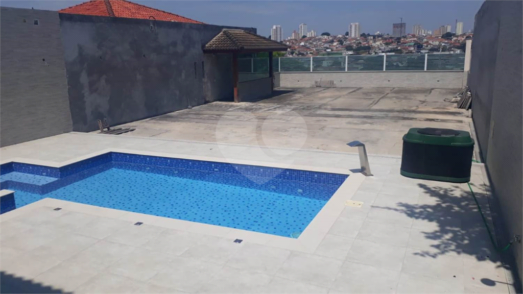Espetacular Casa em Bairro Nobre e Seguro!!! Com 750 Metros de Construção e 916 Metros de Terreno!!!