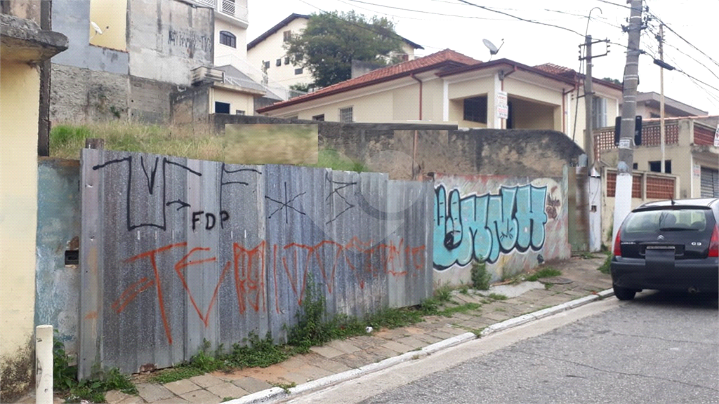 Terreno limpo Pronto para Construir com 271 metros em Ótimo Local Atenção Construtores!!