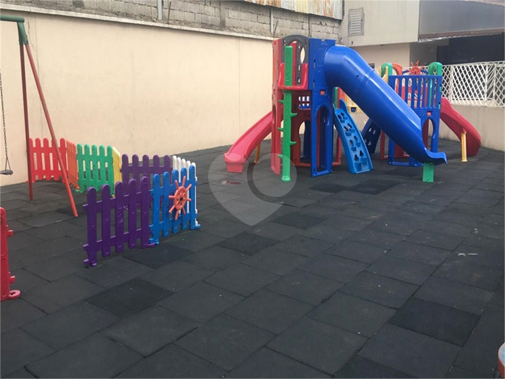 Vila Maria Apto. Mobiliado 67 m² 3 dor, 1 vg R$ 320 Mil