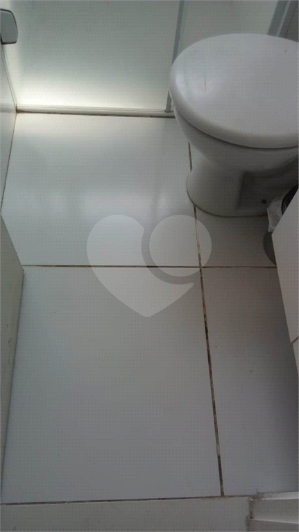 Apartamento no bairro Sitio do Mandaqui com 2 dormitórios, sala com sacada