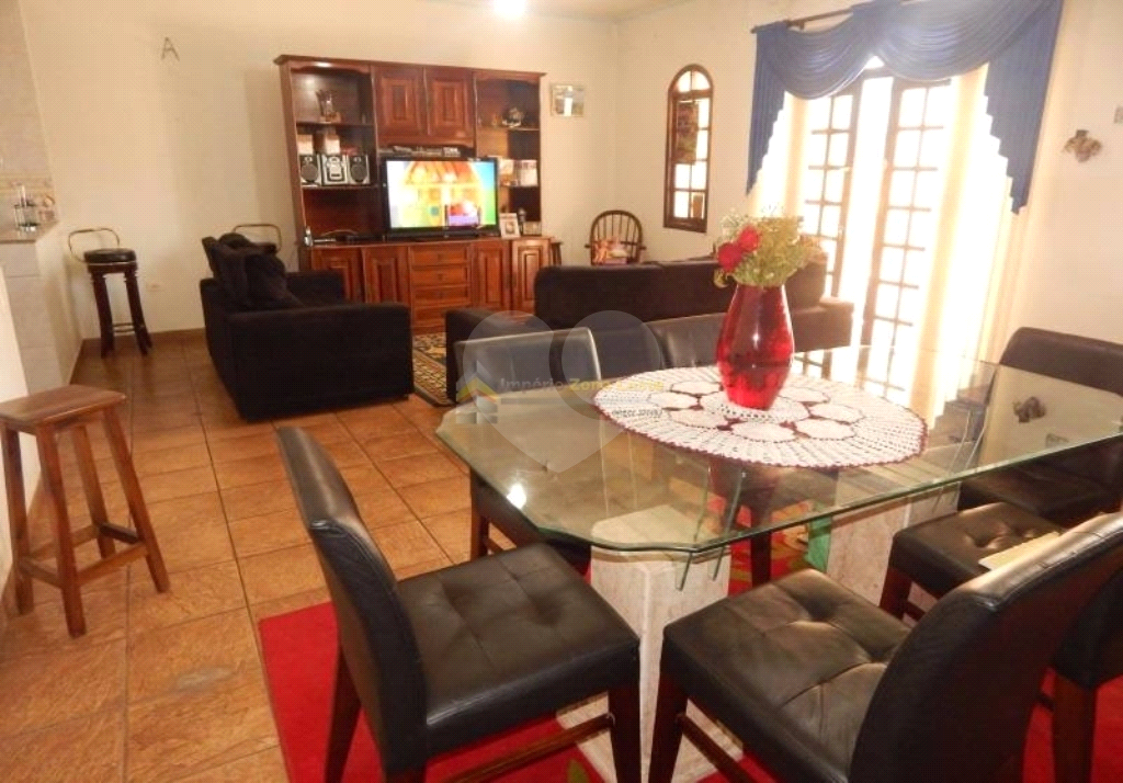 Prédio comercial à venda na Vl. Carrão