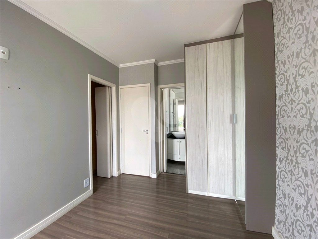 Apartamento á venda na Santa Teresinha