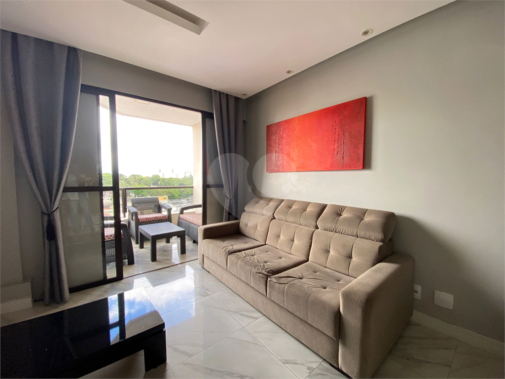 Apartamento á venda na Santa Teresinha