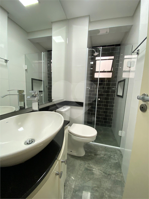 Apartamento á venda na Santa Teresinha