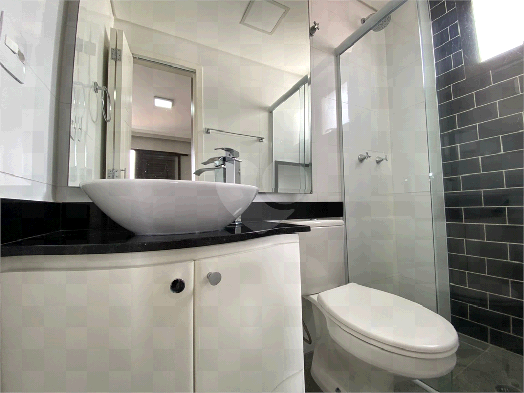 Apartamento á venda na Santa Teresinha