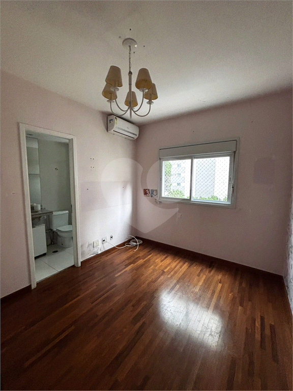APARTAMENTO em PARAÍSO