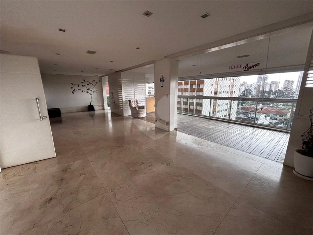 APARTAMENTO em PARAÍSO