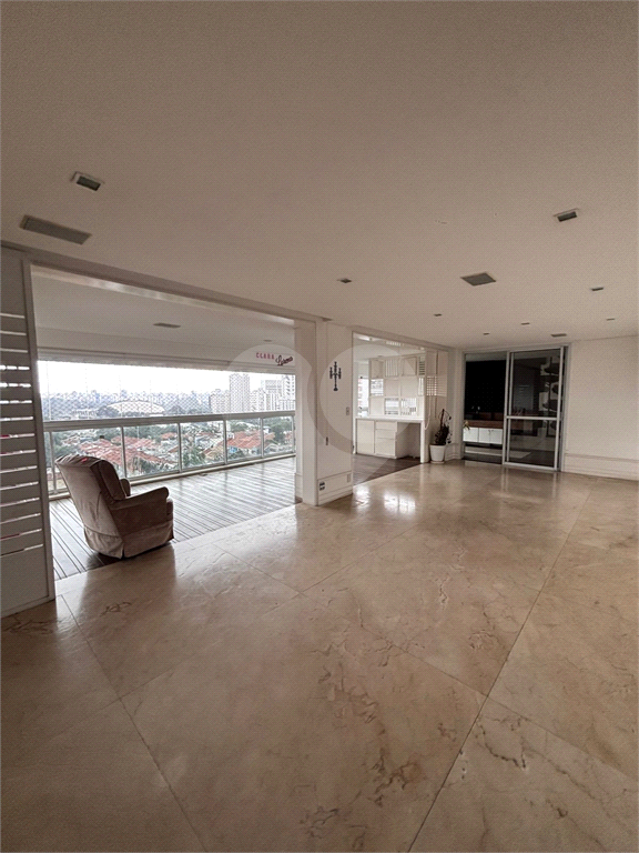 APARTAMENTO em PARAÍSO
