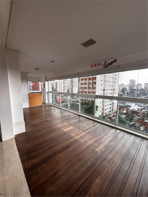 APARTAMENTO em PARAÍSO