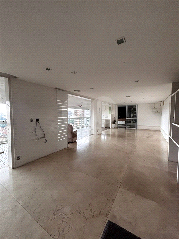 APARTAMENTO em PARAÍSO