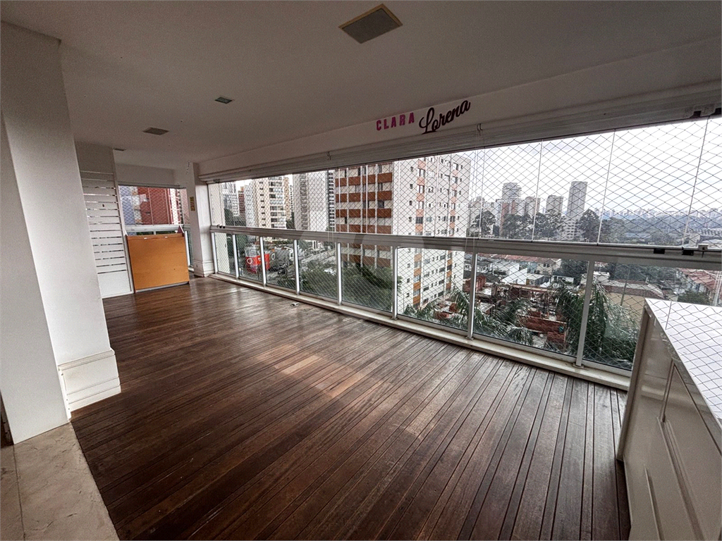 APARTAMENTO em PARAÍSO