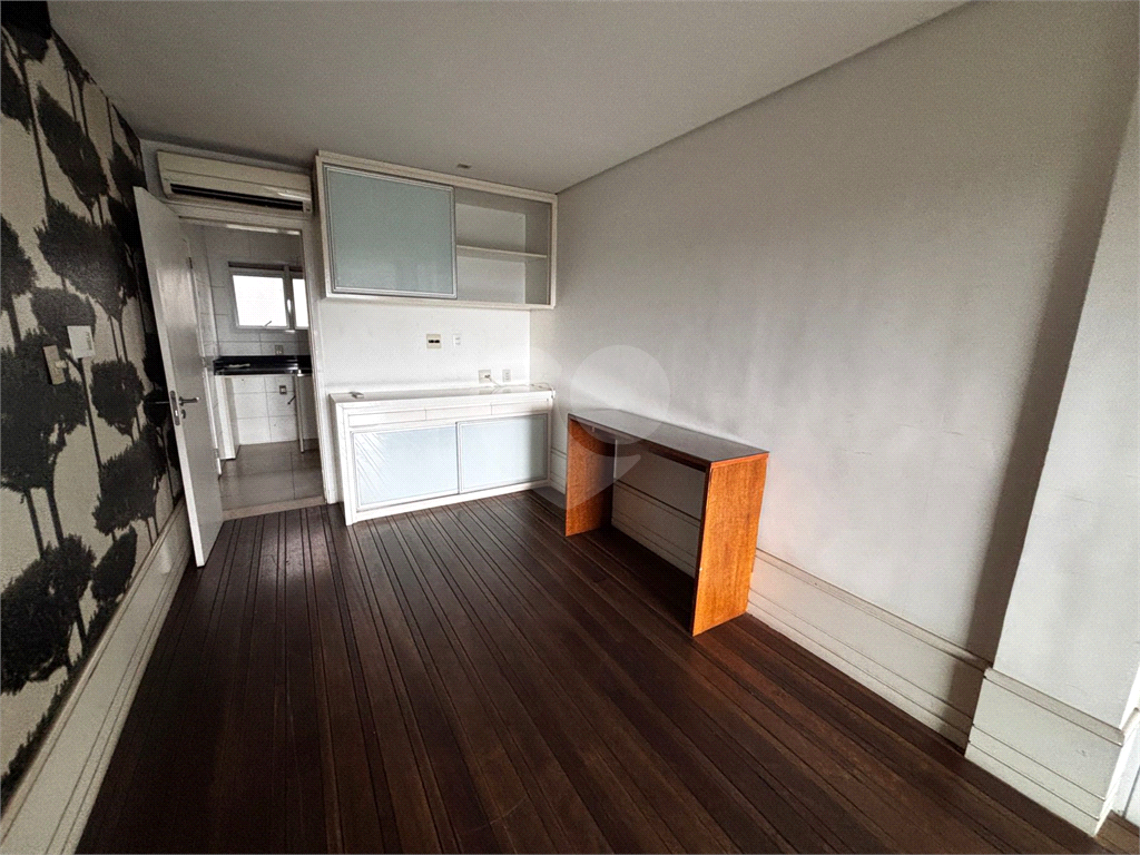 APARTAMENTO em PARAÍSO