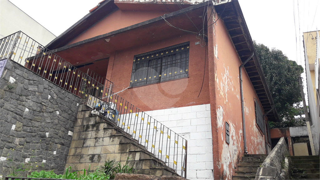Terreno em avenida