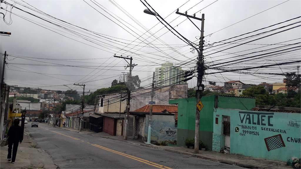 Terreno em avenida