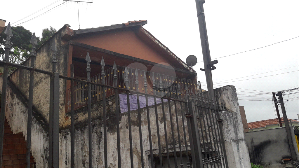 Terreno em avenida