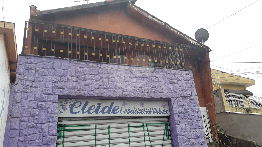 Terreno em avenida