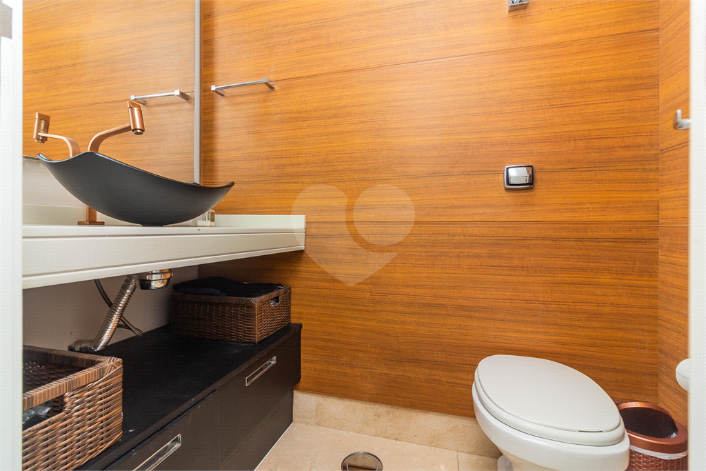 APARTAMENTO A VENDA COM 3 QUARTOS, 180M2 AU NO JARDIM AMÉRICA
