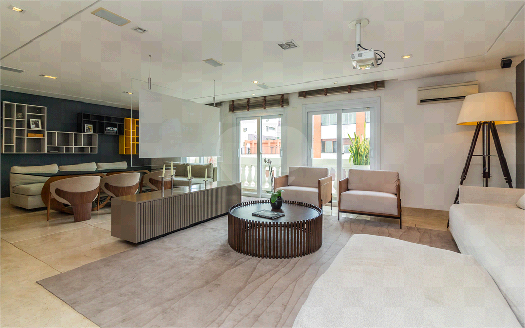 APARTAMENTO A VENDA COM 3 QUARTOS, 180M2 AU NO JARDIM AMÉRICA