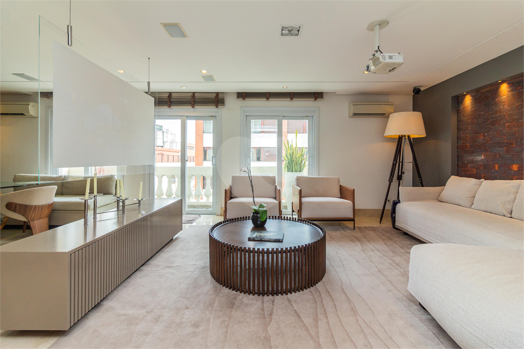 APARTAMENTO A VENDA COM 3 QUARTOS, 180M2 AU NO JARDIM AMÉRICA