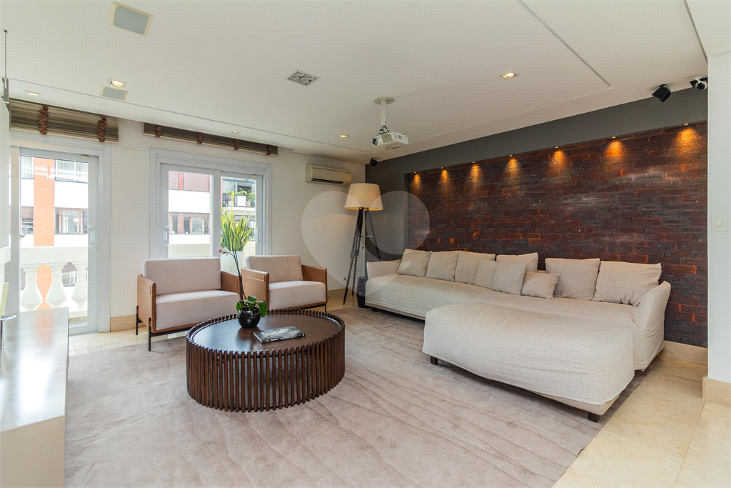 APARTAMENTO A VENDA COM 3 QUARTOS, 180M2 AU NO JARDIM AMÉRICA