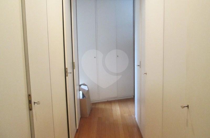 Apartamento à venda com 4 quartos, 540m² - Foto 37