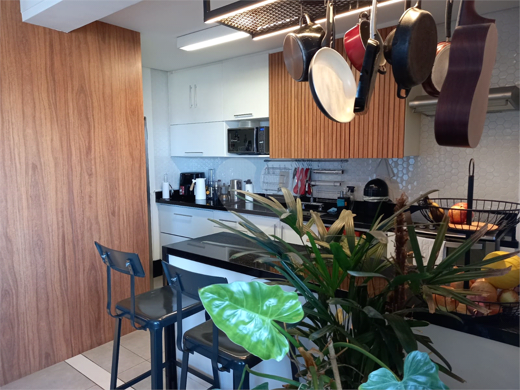 Apartamento a venda, reformado 2 quartos 1 suíte em Pinheiros, próximo ao metro e ao HC!