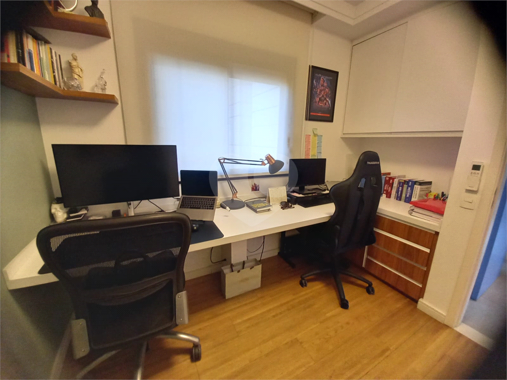 Apartamento a venda, reformado 2 quartos 1 suíte em Pinheiros, próximo ao metro e ao HC!