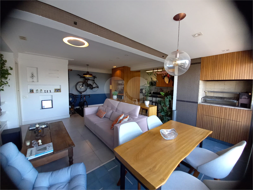 Apartamento a venda, reformado 2 quartos 1 suíte em Pinheiros, próximo ao metro e ao HC!