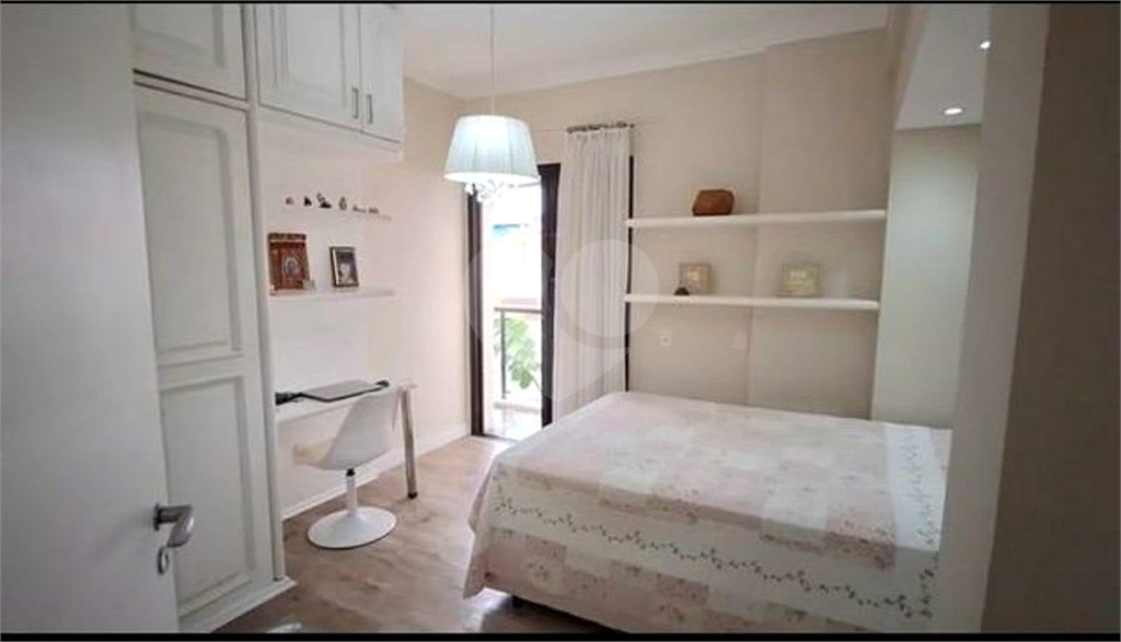 APARTAMENTO em SANTANA