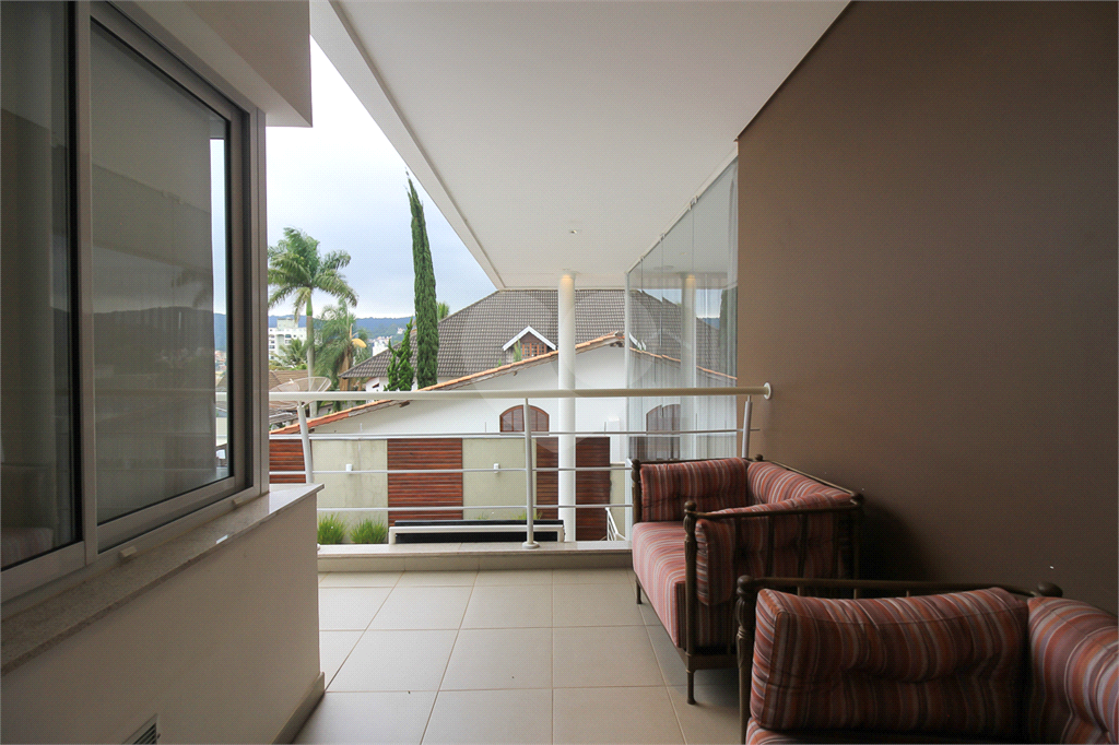 CASA MARAVILHOSA RUA EDUARDO