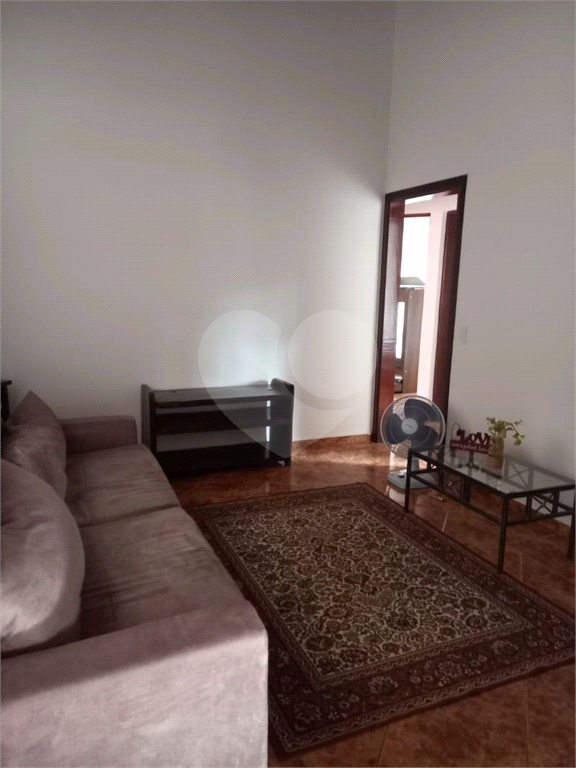 Casa em condomínio em Atibaia