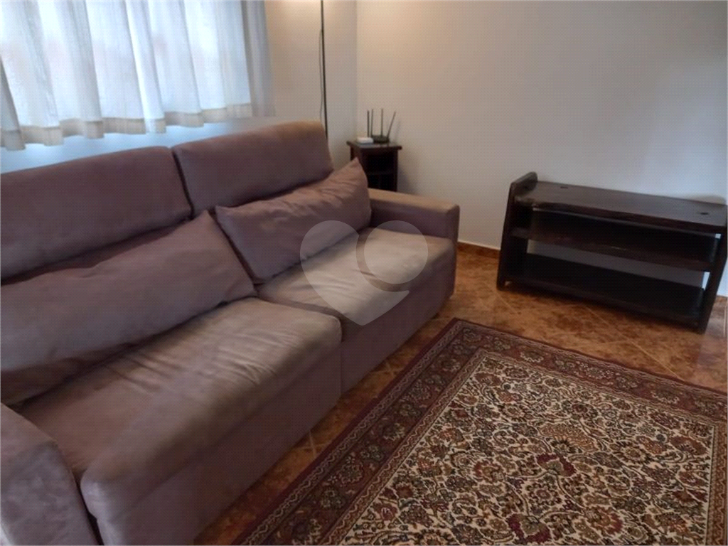 Casa em condomínio em Atibaia
