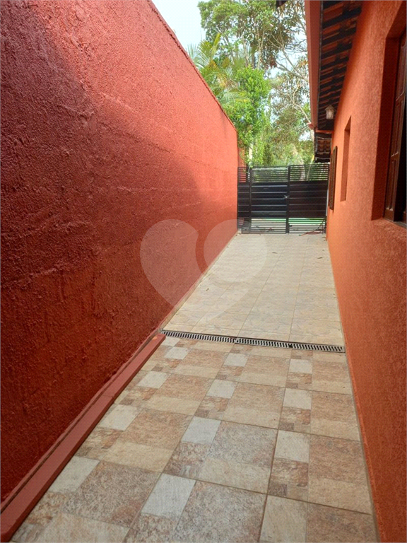 Casa em condomínio em Atibaia