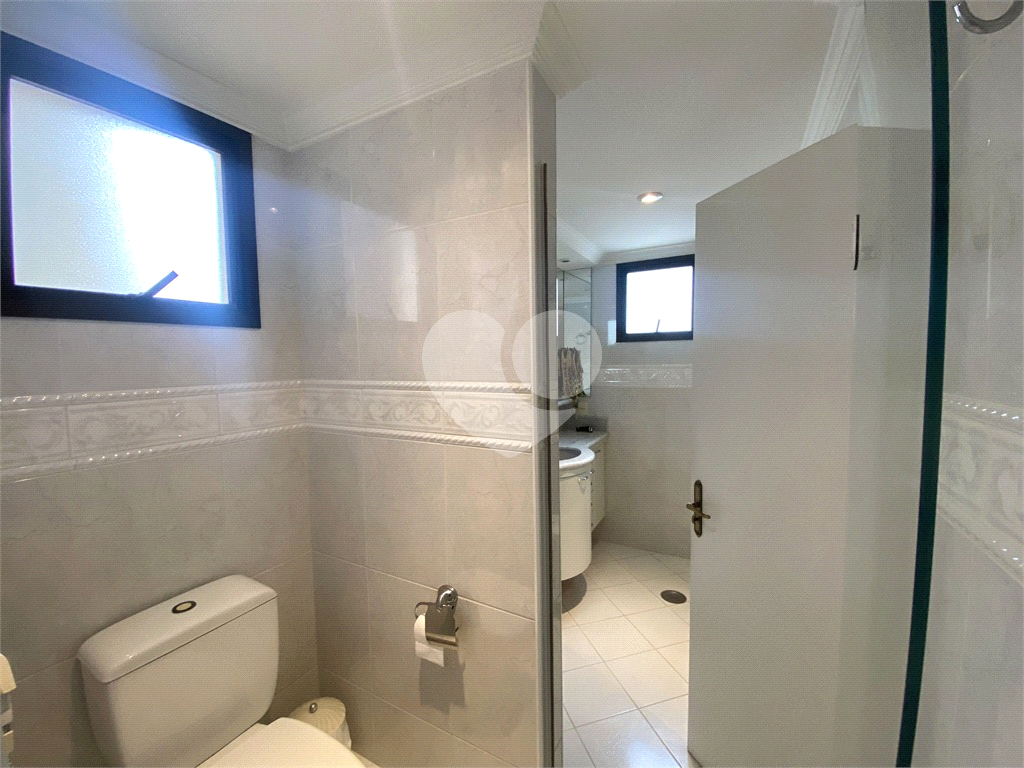 SANTANA 4 SUITES E 4 VAGAS
