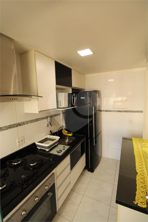 Apartamento à venda com 2 quartos, 49m² - Foto 9