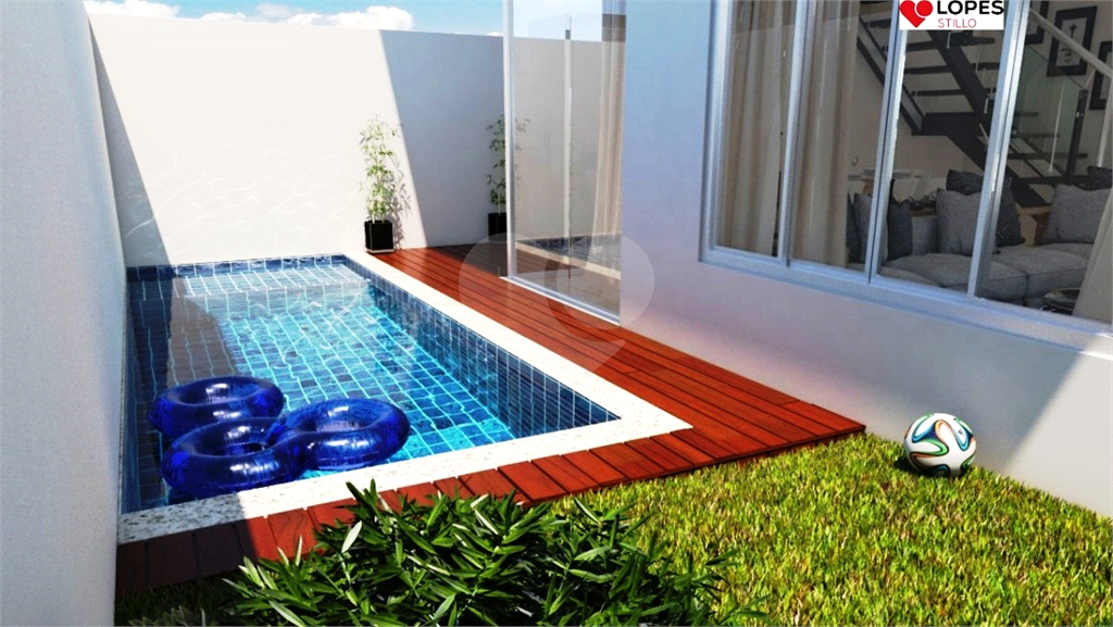 Casa em Condomínio a Venda em Itanhaém