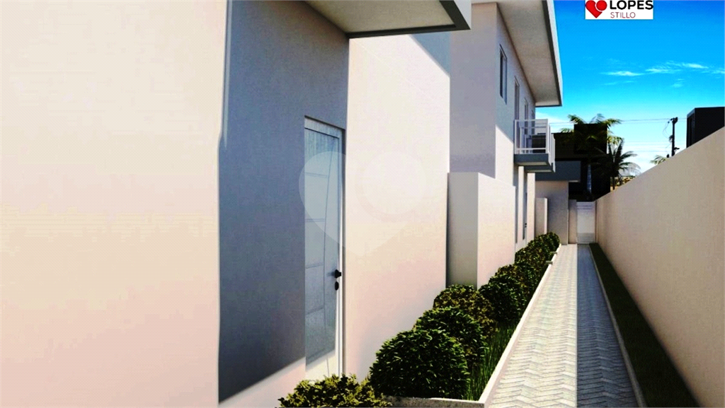 Casa em Condomínio a Venda em Itanhaém