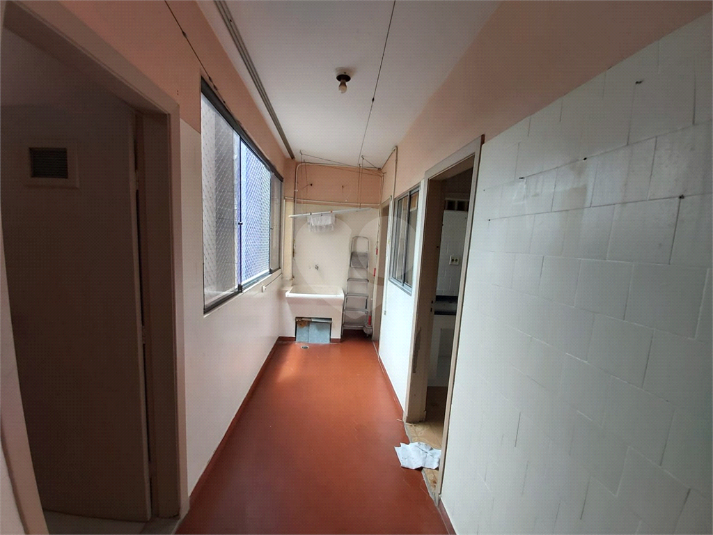  Apartamento de 117 m² em Pinheiros + Garagem de 97 m² (4 Vagas) 