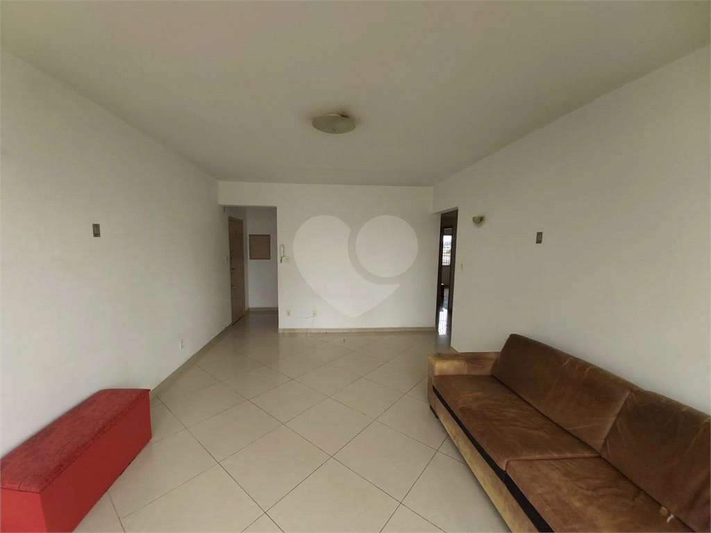  Apartamento de 117 m² em Pinheiros + Garagem de 97 m² (4 Vagas) 