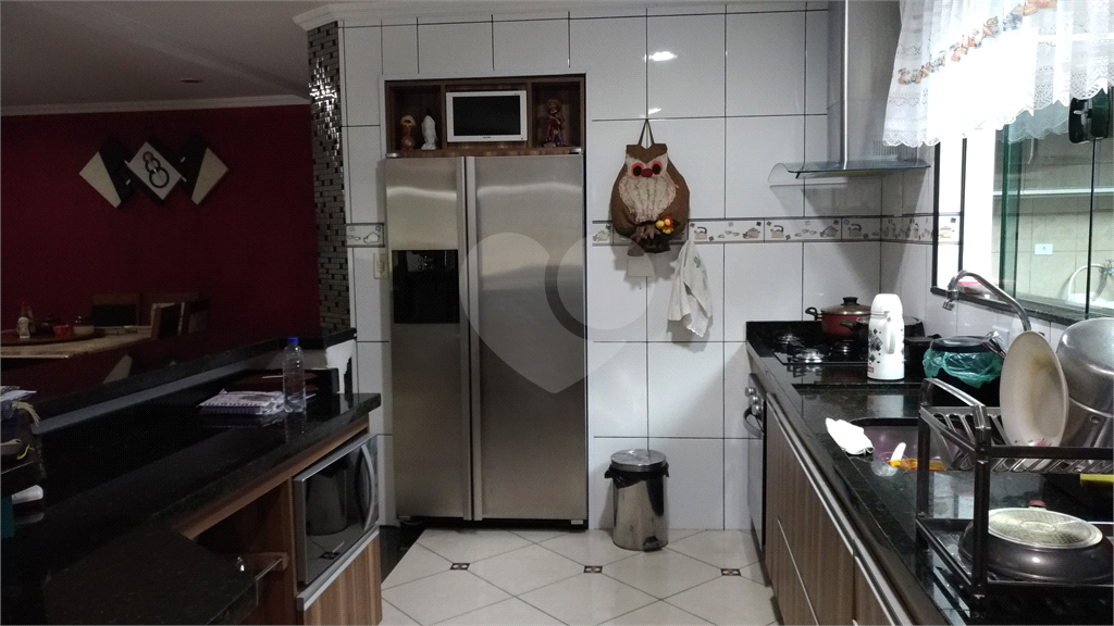 Casa à venda com 3 quartos, 320m² - Foto 9