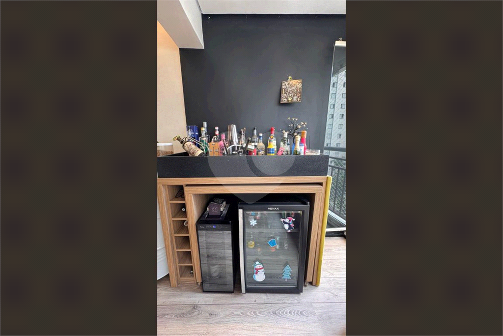 Apartamento com 3 dormitórios e 2 vagas em Santana, São Paulo - SP