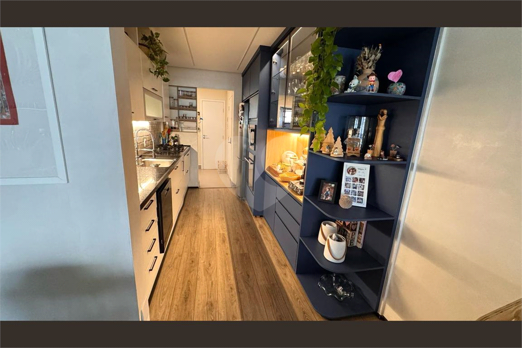 Apartamento com 3 dormitórios e 2 vagas em Santana, São Paulo - SP