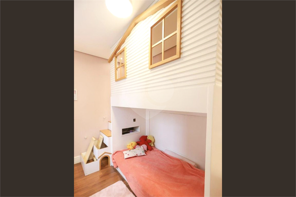 Apartamento com 3 dormitórios e 2 vagas em Santana, São Paulo - SP