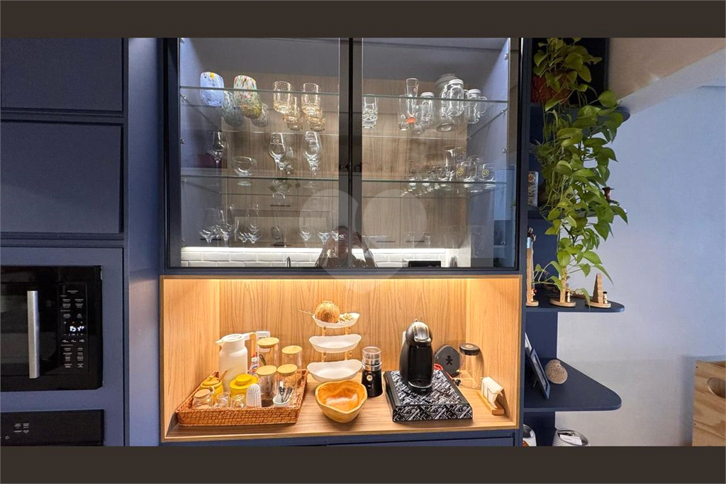 Apartamento com 3 dormitórios e 2 vagas em Santana, São Paulo - SP