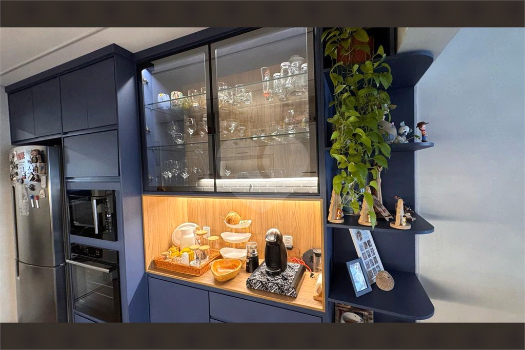 Apartamento com 3 dormitórios e 2 vagas em Santana, São Paulo - SP