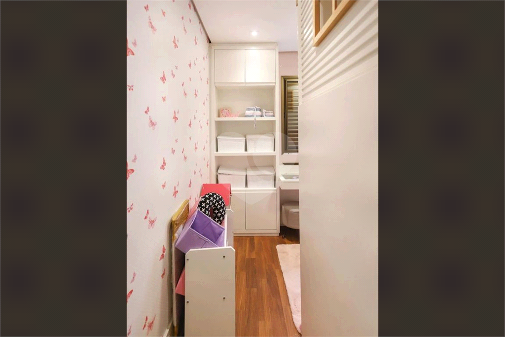 Apartamento com 3 dormitórios e 2 vagas em Santana, São Paulo - SP