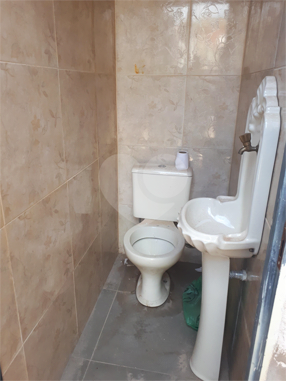 Casa à venda com 3 quartos, 200m² - Foto 15