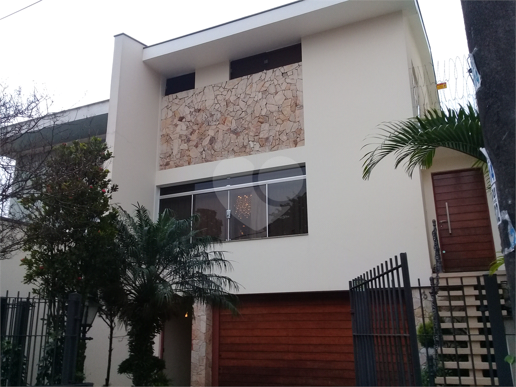 SOBRADO em SANTANA