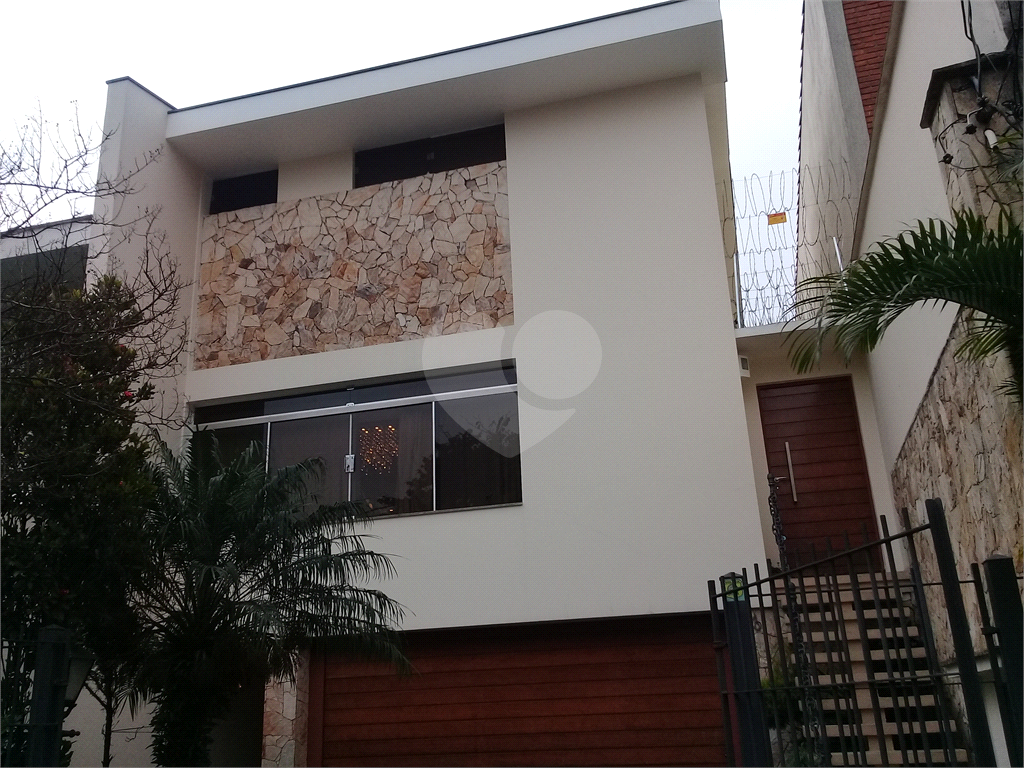 SOBRADO em SANTANA